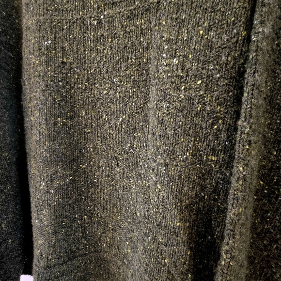 Women's Sherpa 'Yuden' Pullover Sweater - Picture 6 of 16